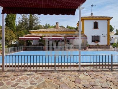 Venta Casa unifamiliar Jaén. Con balcón 220 m²