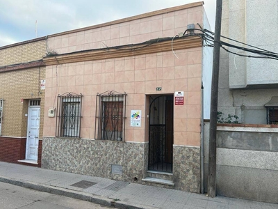 Venta Casa unifamiliar La Línea de la Concepción. 84 m²