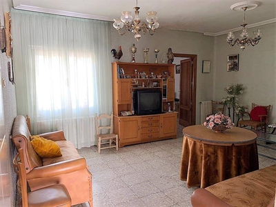 Venta Casa unifamiliar La Roda. Con balcón