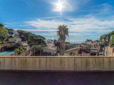 Venta Casa unifamiliar Lloret de Mar. Buen estado con terraza 118 m²