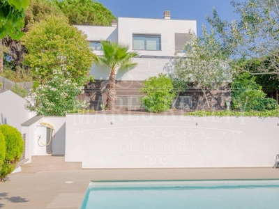 Venta Casa unifamiliar Lloret de Mar. Con terraza 398 m²