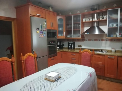 Venta Casa unifamiliar Loja. 140 m²