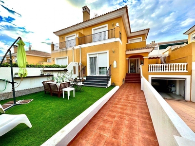 Venta Casa unifamiliar Molina de Segura. Con terraza 300 m²