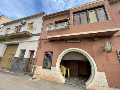 Venta Casa unifamiliar Monforte del Cid. Con balcón 302 m²