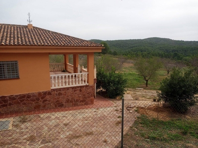 Venta Casa unifamiliar Montserrat. Con terraza 290 m²