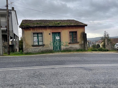 Venta Casa unifamiliar Ourense. A reformar 140 m²