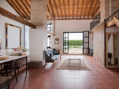 Venta Casa unifamiliar Pinos Puente. Con terraza 425 m²