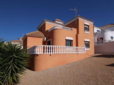 Venta Casa unifamiliar San Miguel de Salinas. Con terraza 116 m²