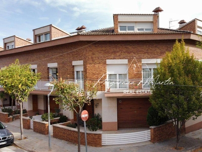 Venta Casa unifamiliar Sant Joan de Vilatorrada. Con terraza 250 m²