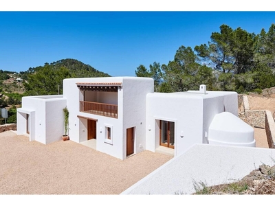 Venta Casa unifamiliar Sant Josep de sa Talaia. Nueva con terraza 8333 m²