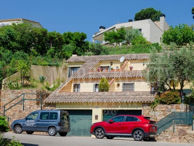 Venta Casa unifamiliar Tossa de Mar. Con terraza 460 m²