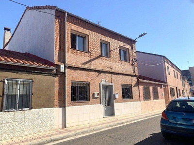 Venta Casa unifamiliar Valladolid. 180 m²