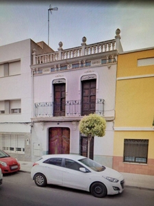 Venta Casa unifamiliar Vila-real. Con balcón 180 m²