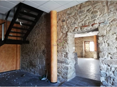 Venta Casa unifamiliar Vilanova de Arousa. A reformar 180 m²