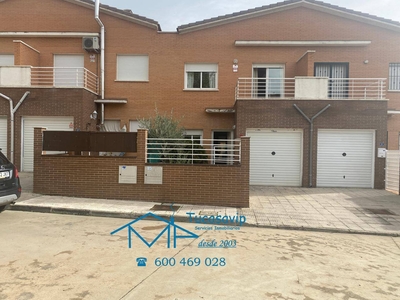 Venta Chalet Cebreros. 124 m²