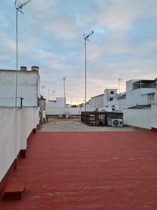 Venta Chalet Dos Hermanas. 143 m²