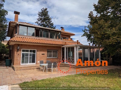 Venta Chalet en Passeig Carena Sant Cugat del Vallès. Buen estado 350 m²