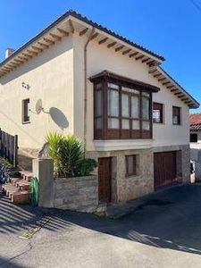 Venta Chalet Llanes. 140 m²