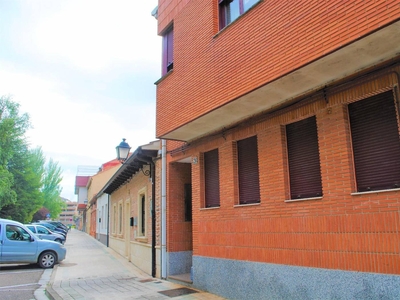 Venta Chalet Palencia. Con terraza 407 m²