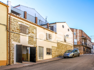 Venta de casa con terraza en Castellar