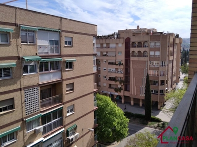 Venta de piso con terraza en Campus de la Salud, Nuevo Campus (Granada)
