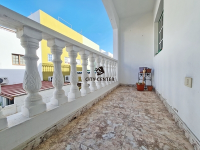 Venta de piso con terraza en San Juan (Playa de) (Guía de Isora)
