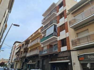 Venta de piso en Balaguer de 4 habitaciones con aire acondicionado y calefacción