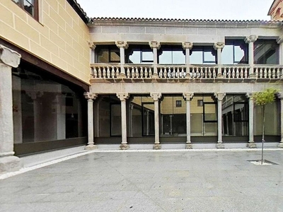 Venta de piso en Centro - Ávila de 1 habitación con piscina y garaje
