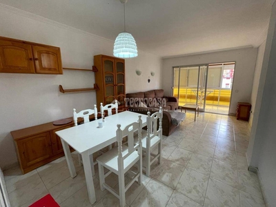 Venta Piso Algeciras. Piso de tres habitaciones en Av. Francia 5. Séptima planta con terraza