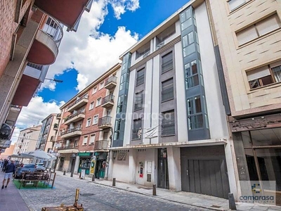 Venta Piso Ávila. Piso de dos habitaciones en Calle de Eduardo Marquina. Nuevo segunda planta