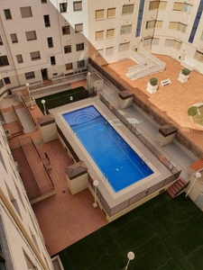 Venta Piso Cáceres. Piso de tres habitaciones Sexta planta con balcón