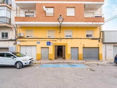 Venta Piso Elda. Piso de tres habitaciones