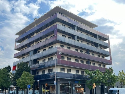 Venta Piso en Avenida Fontanet 47. Lleida. Buen estado segunda planta plaza de aparcamiento con balcón