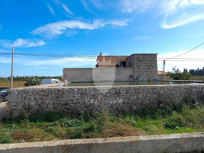 Casa con terreno en Muro