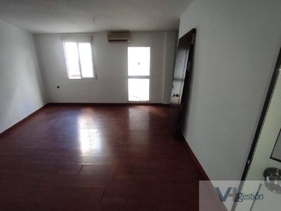 Piso en venta en San Julián, Sevilla ciudad, Sevilla