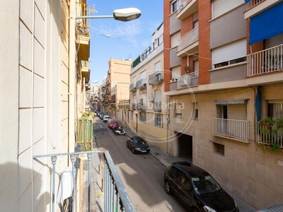 Alquiler piso de calidad de temporada de 1 a 11 meses en Sants en Barcelona
