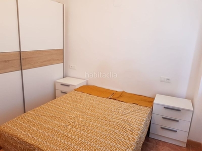 Alquiler piso solo estudiantes comodo e impecable piso de 3 dormitorios cerca plaza imperial tarraco en Tarragona