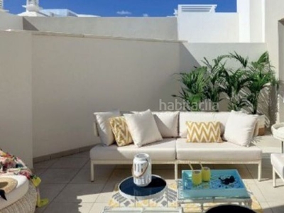 Apartamento con 3 habitaciones con aire acondicionado en Marbella