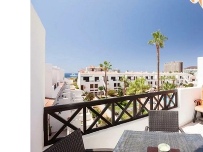 Apartamento de 1 dormitorio en venta en Victoria Court 1, Los Cristianos 239,950€