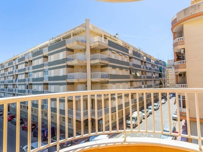 Apartamento en venta en El Chaparral - La Siesta - La Torreta, Torrevieja, Alicante