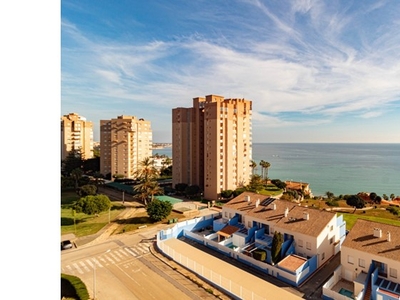 Apartamento reformado con vistas espectaculares al mar en la Dehesa de Campoamor