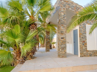 Chalet con 5 habitaciones con parking, piscina, aire acondicionado y vistas al mar en Cartagena