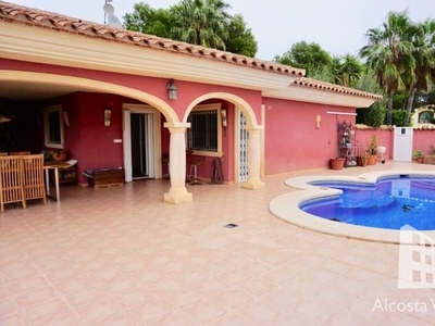 Chalet en venta en Altea, Alicante