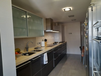 Piso casa en venta 3 habitaciones 2 baños. en Paseo Marítimo Oeste - Pacífico Málaga