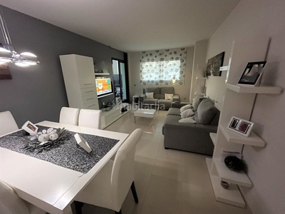 Piso con 3 habitaciones con ascensor, piscina y aire acondicionado en Benalmádena