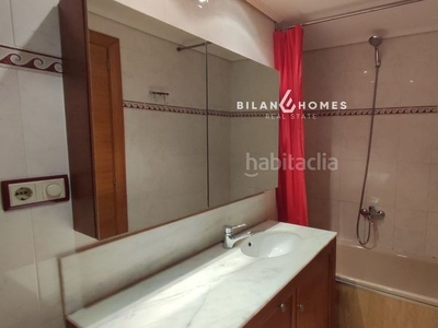 Piso de 95 m2 útiles en Pardinyes con plaza de parking incluida. dispone de 3 habitaciones, 2 baños, comedor y cocina. en Lleida