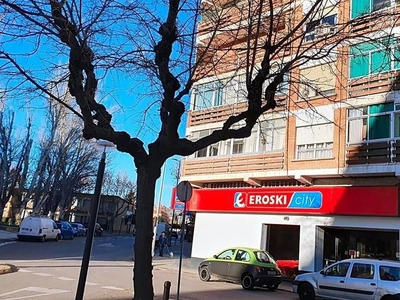 Piso de alquiler en Menéndez Pidal, 30, Santiago