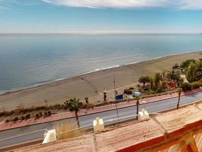 Piso en venta en Torremuelle, Benalmádena, Málaga