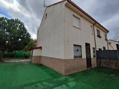 Venta Casa unifamiliar en Rivera Del Henares Espinosa de Henares. Con terraza 91 m²