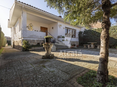 Venta Casa unifamiliar Yunquera de Henares. Buen estado con terraza 379 m²